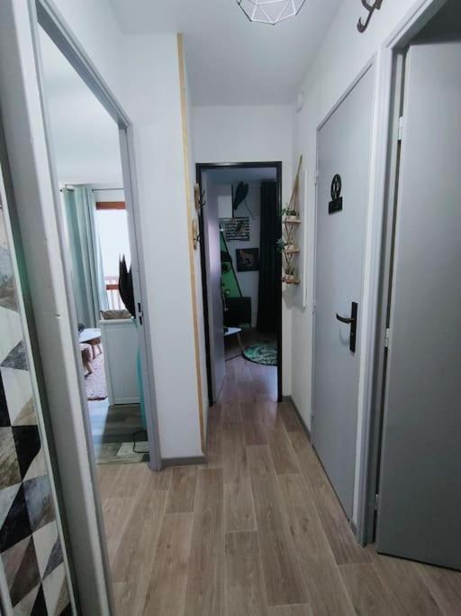 Appartement Superbe T2, à 100 mètres des pistes, piscine d'été à Valmeinier Extérieur photo